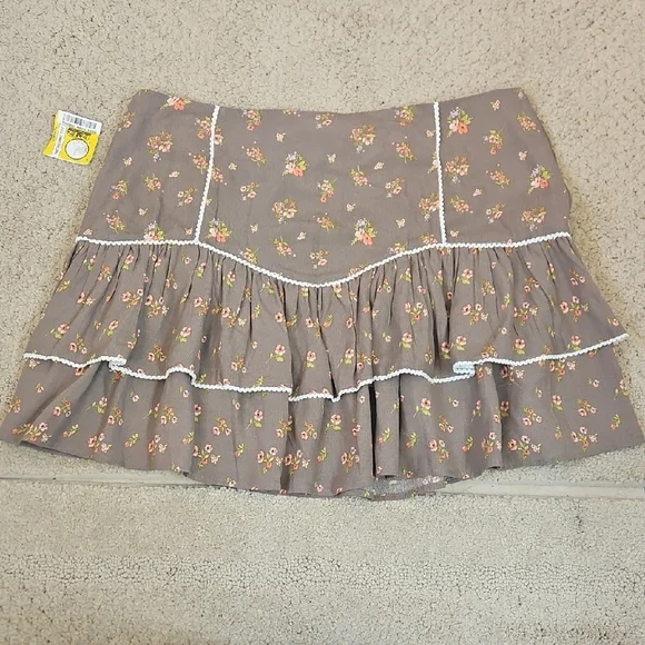 Forever 21 Floral Print Mini Skirt Size XL - Picture 5 of 6